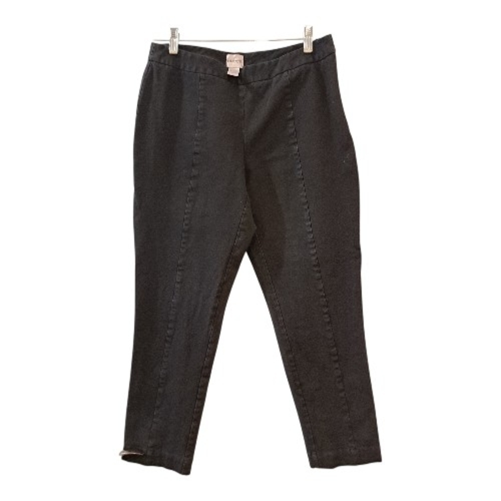 Chico's  Capris Pants color black Size 0.5